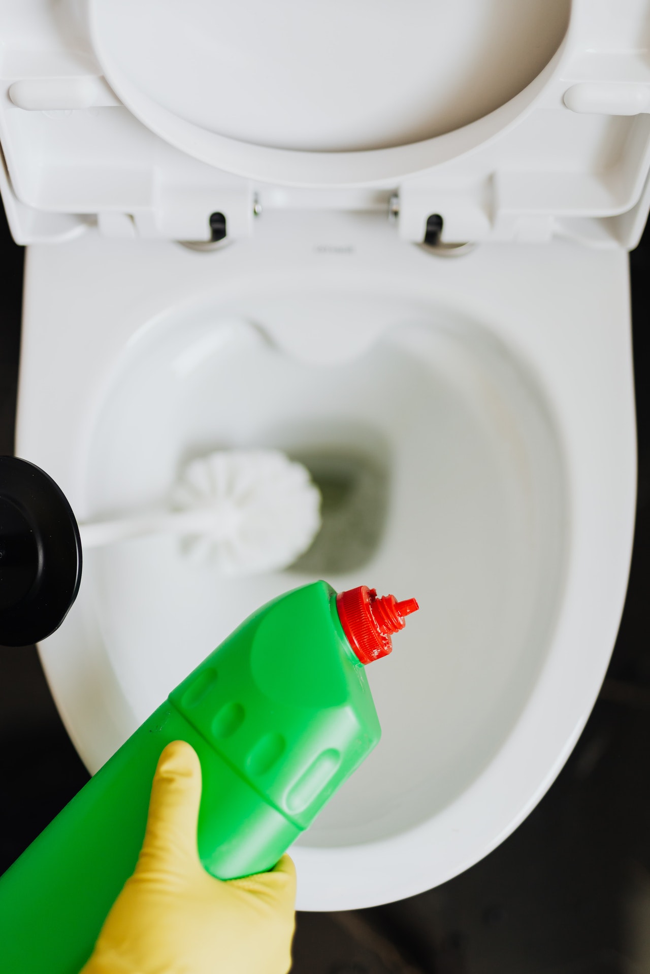 Fahrenheit verontschuldiging Pas op Oorzaken van een stinkende wc - B Plan
